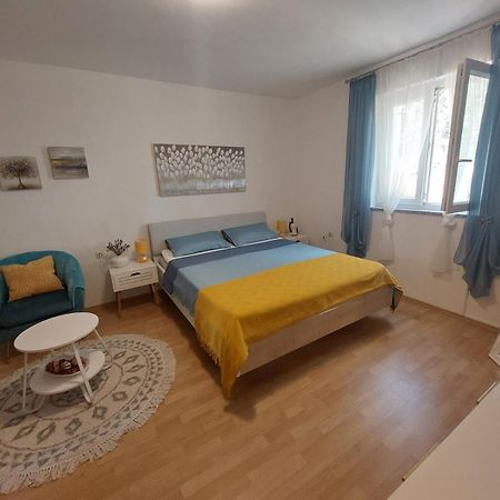 Apartmani Anica Risika Exterior foto