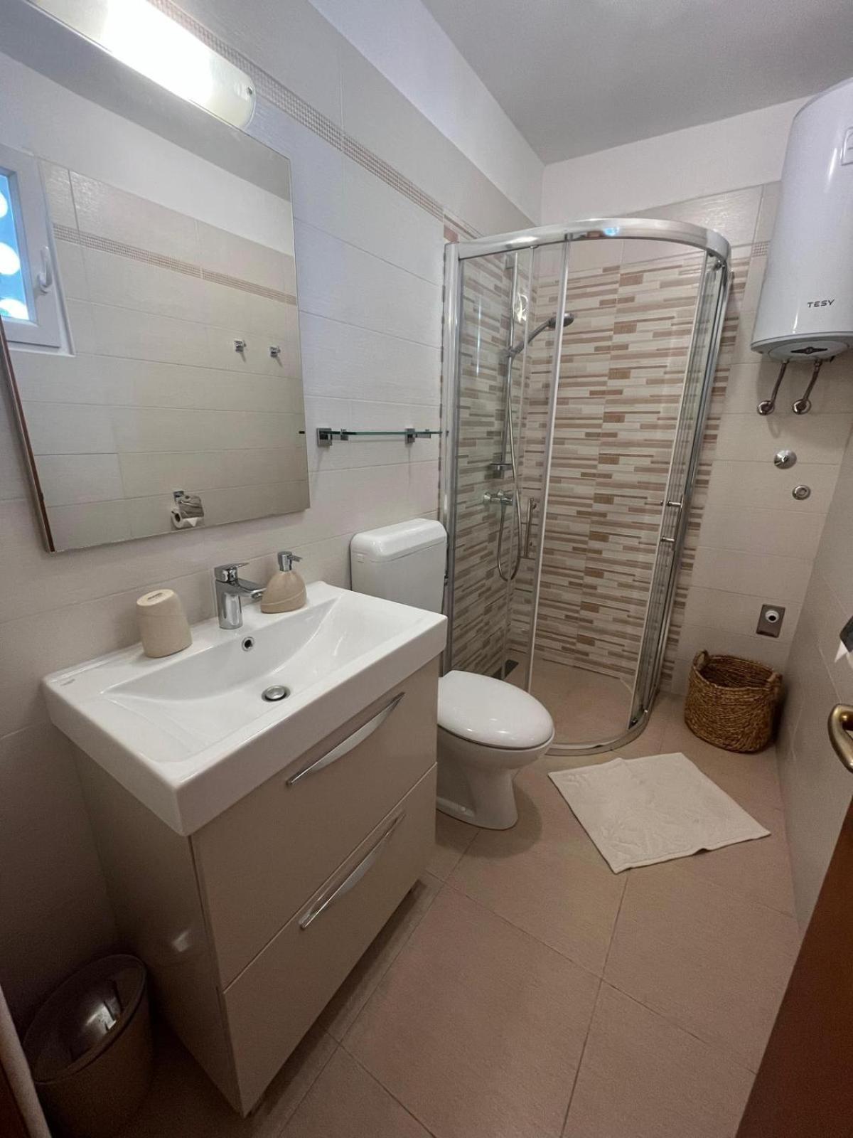 Apartmani Anica Risika Exterior foto