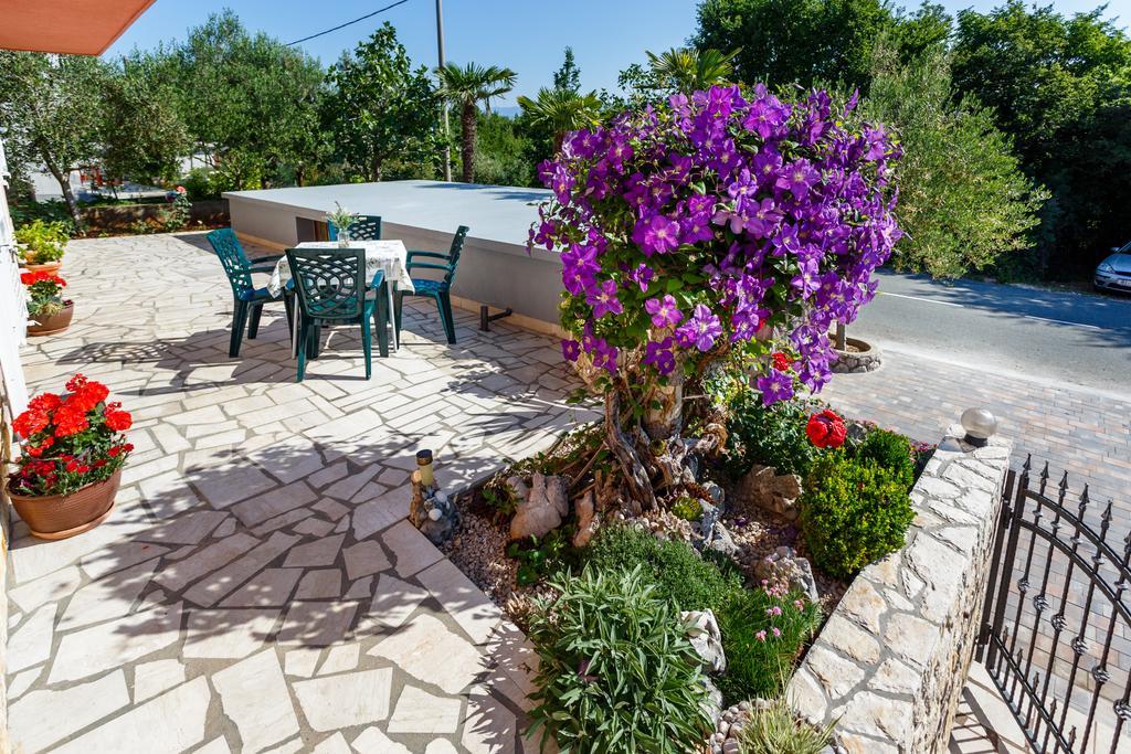 Apartmani Anica Risika Exterior foto