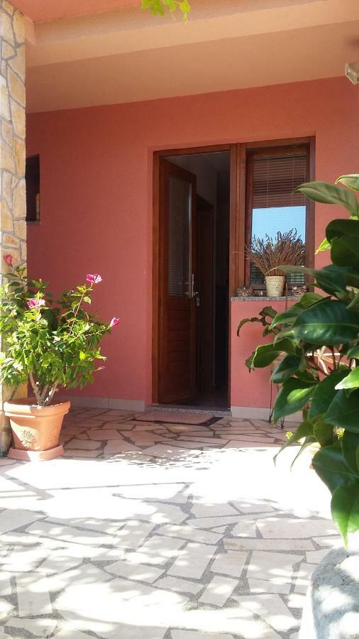 Apartmani Anica Risika Exterior foto